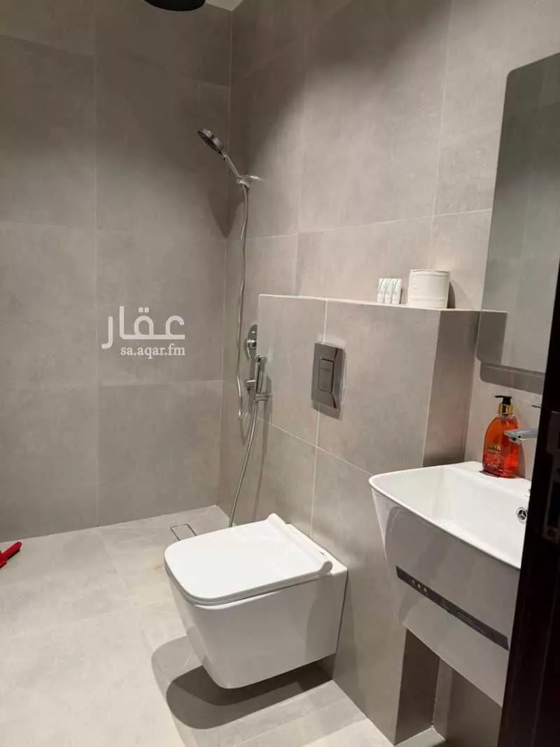 900 sqm building in Al Narjis 5