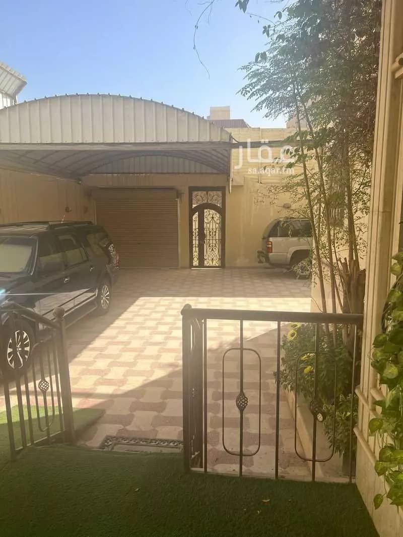7 bedroom villa in Al Rawdah 12