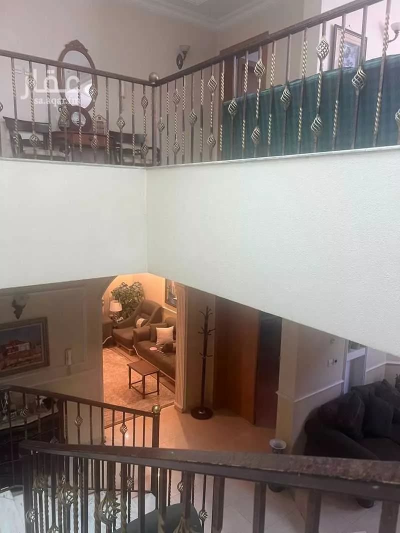 7 bedroom villa in Al Rawdah 7
