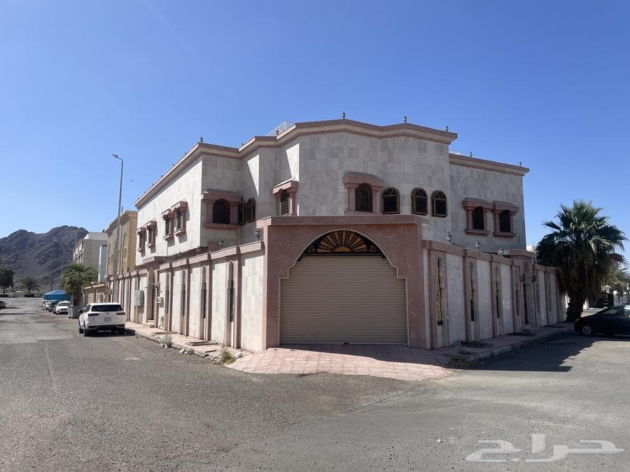 villa in Al Zahrah 2