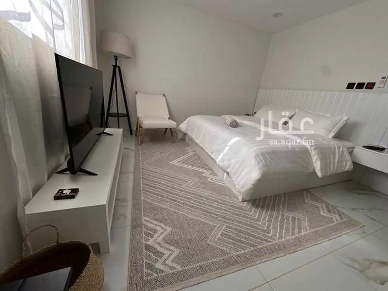 شقة 1 غرف في الغدير 8