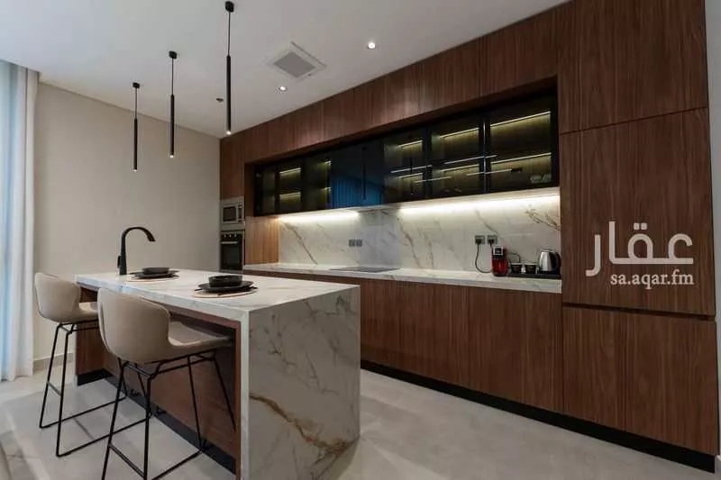 شقة 4 غرف في العقيق 4