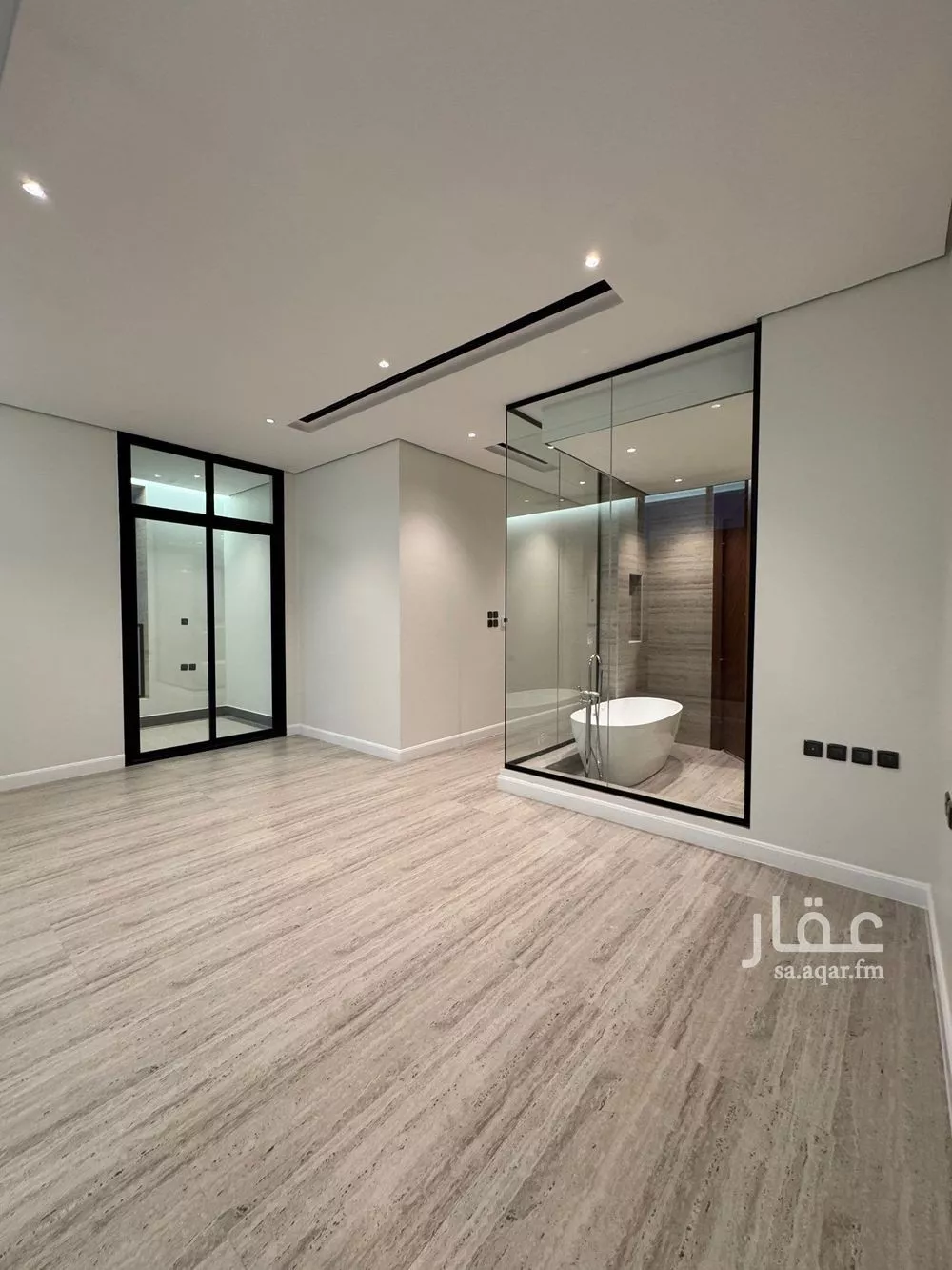 فيلا 5 غرف في النرجس 28