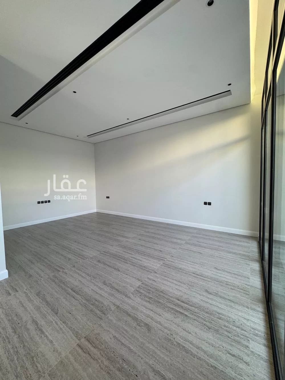 فيلا 5 غرف في النرجس 4