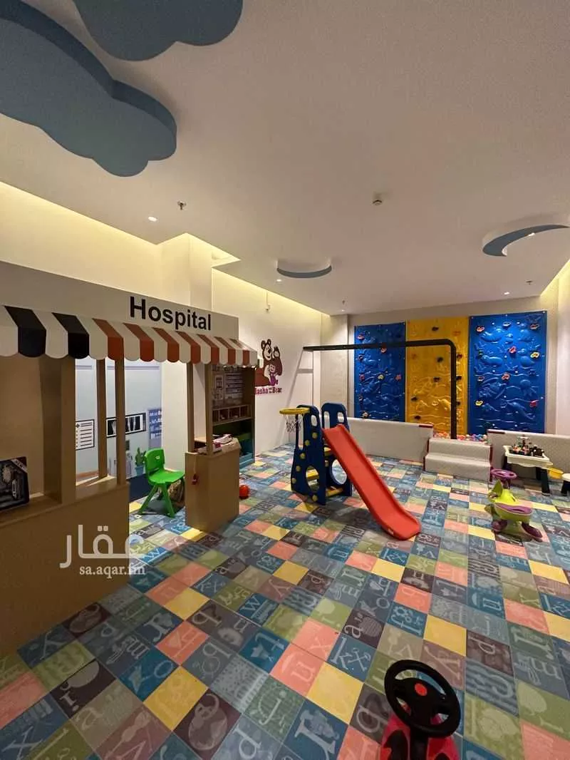 شقة 3 غرف في الرمال 10