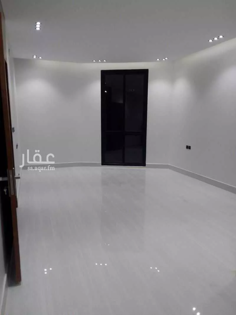 فيلا 12 غرف في الجنادرية 4