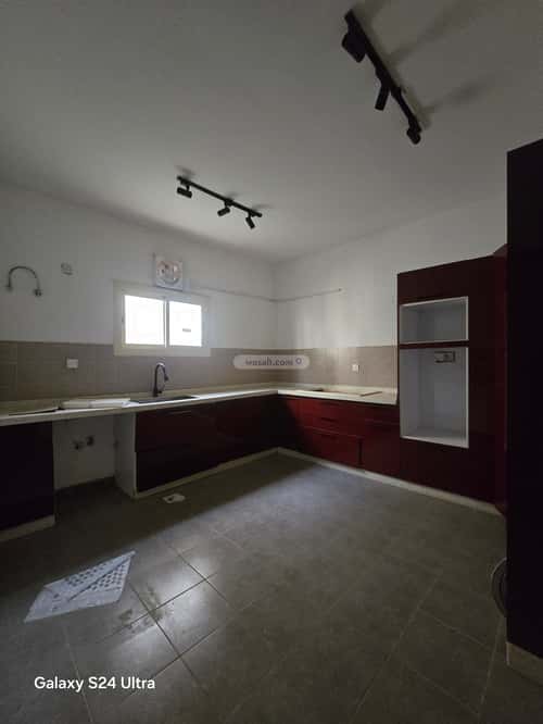 فيلا 8 غرف في الغربية 4