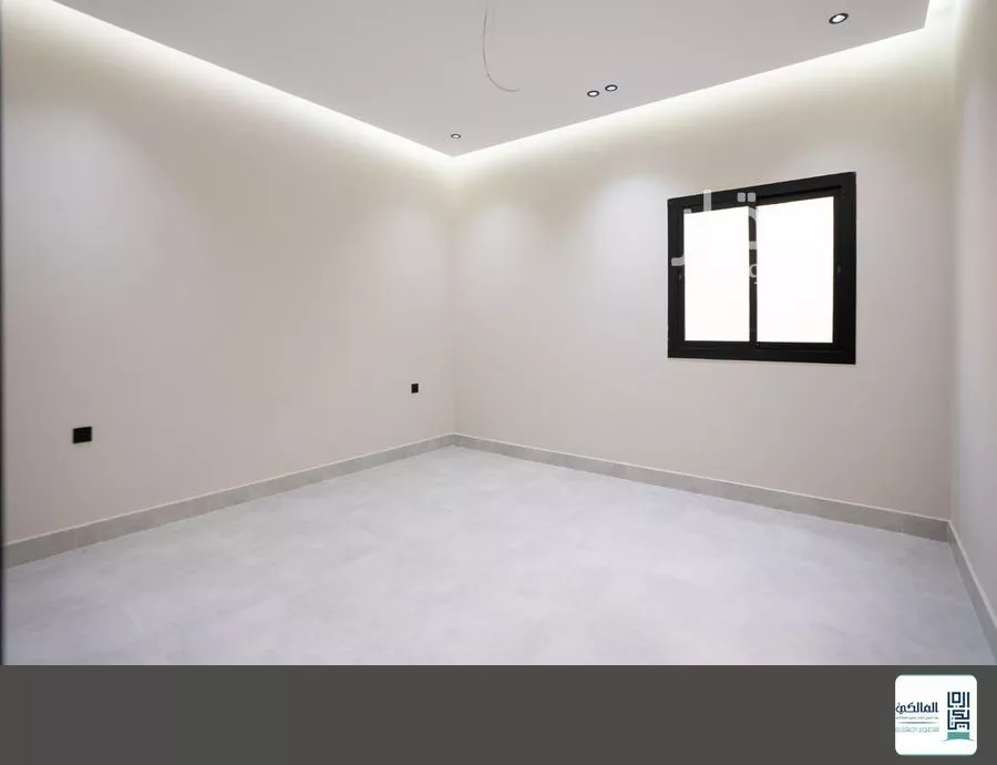 4 bedroom apartment in Al Rawdah 14