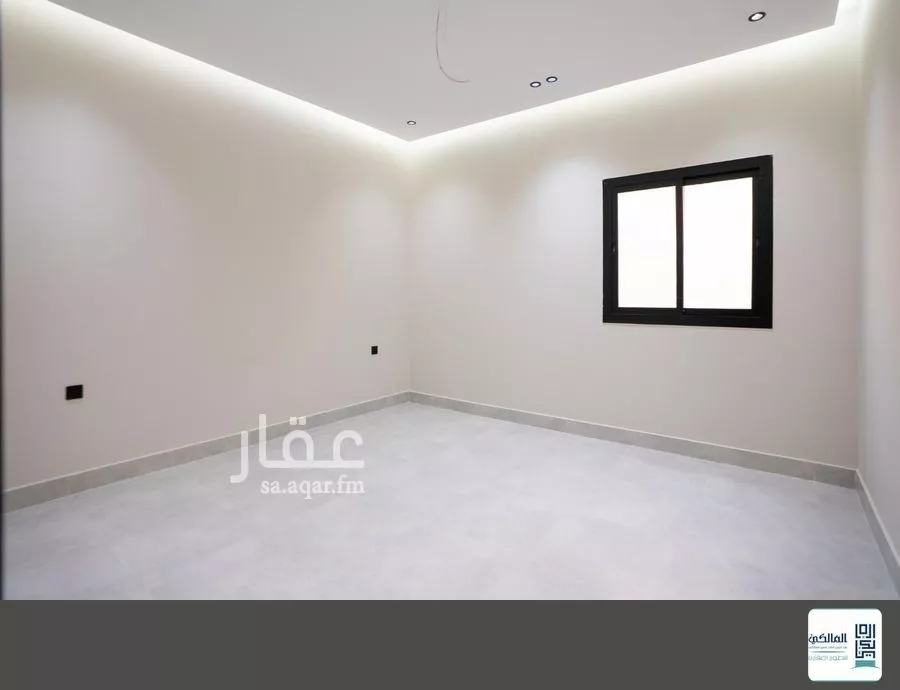 4 bedroom apartment in Al Rawdah 5