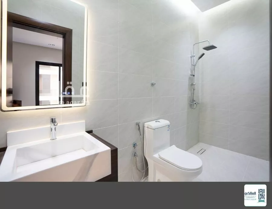 4 bedroom apartment in Al Rawdah 7