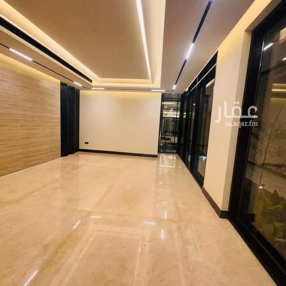 5 bedroom villa in Al Narjis 7