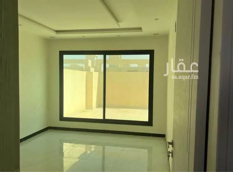 7 bedroom villa in Dirab 6