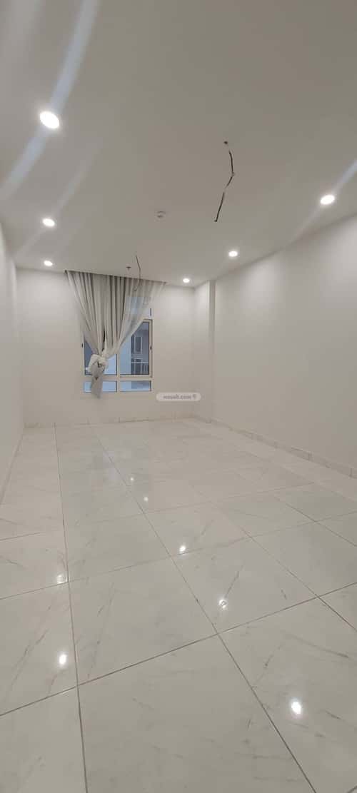 4 bedroom apartment in Al Hamra 4