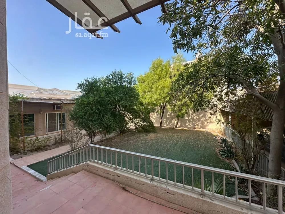 فيلا 5 غرف في الحزام الذهبي 2