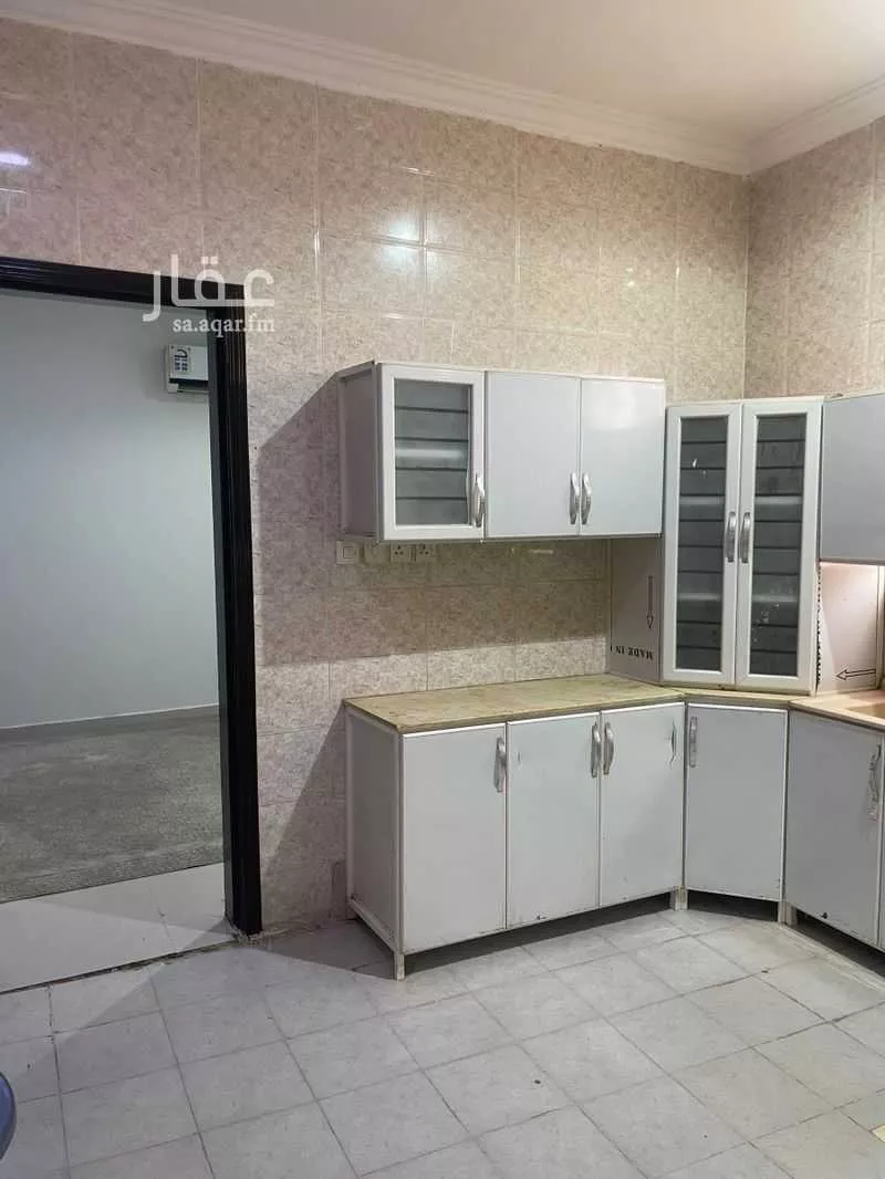 2 bedroom floor in Al Rimal 3