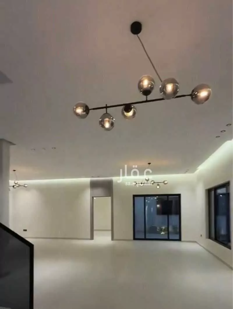 7 bedroom villa in Al Amwaj 3