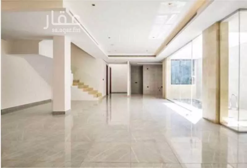 فيلا 5 غرف في الشراع 7