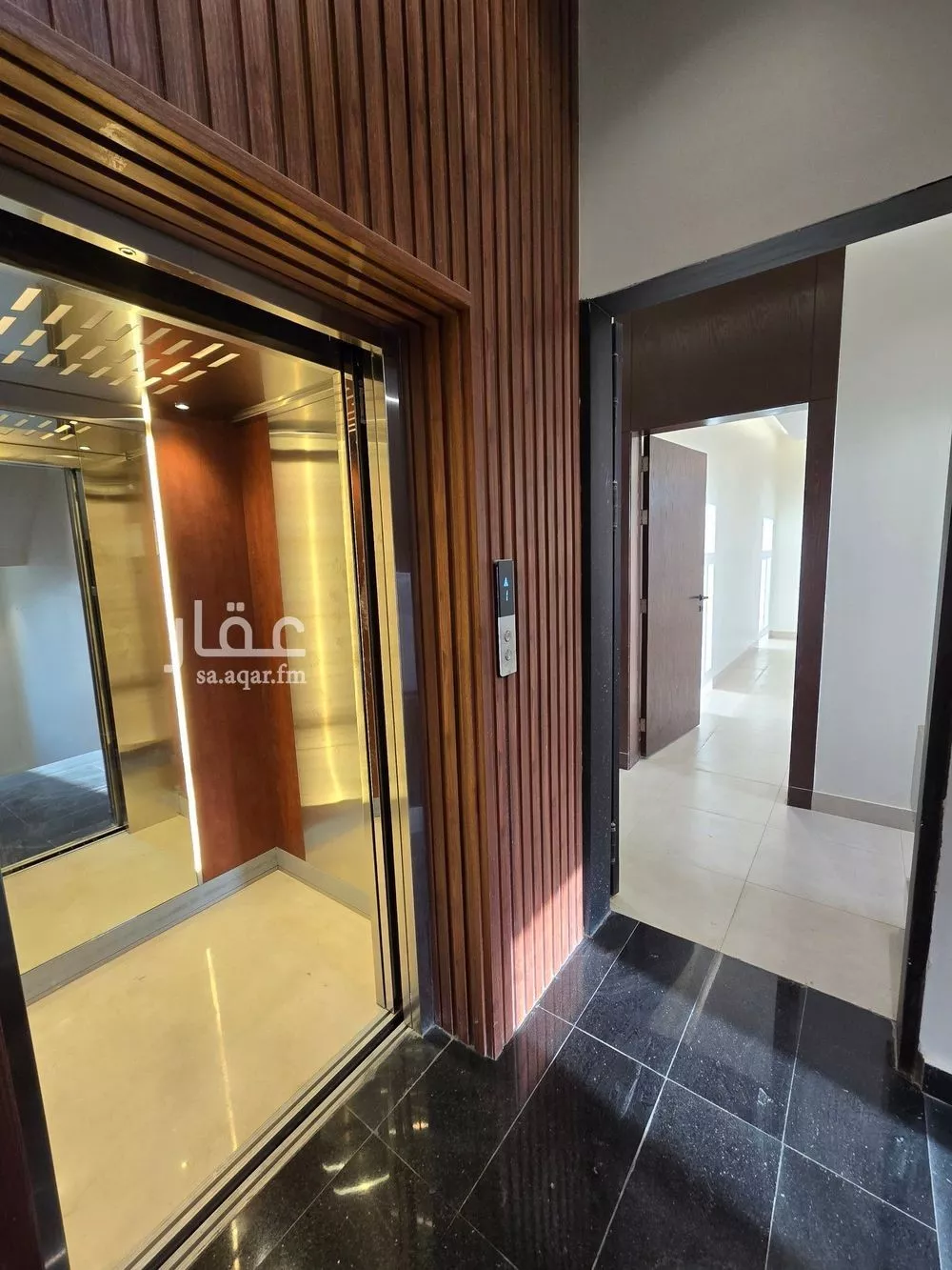 5 bedroom floor in Al Munsiyah 1