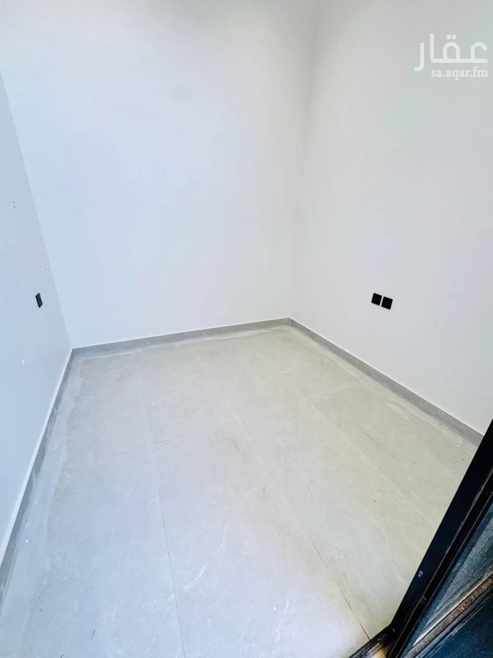 4 bedroom floor in King Faisal 13
