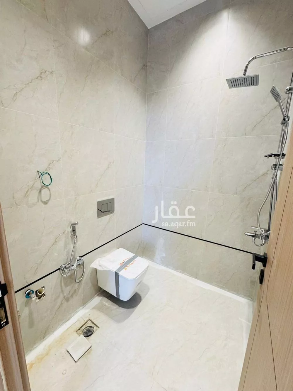 4 bedroom floor in King Faisal 6