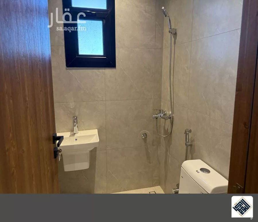 4 bedroom floor in Banban 11