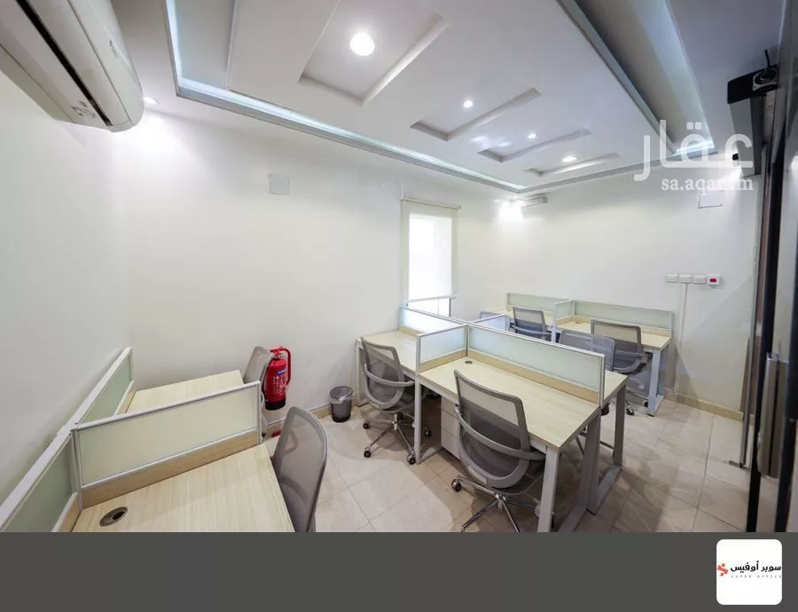 مكتب 884 م² في العارض 3