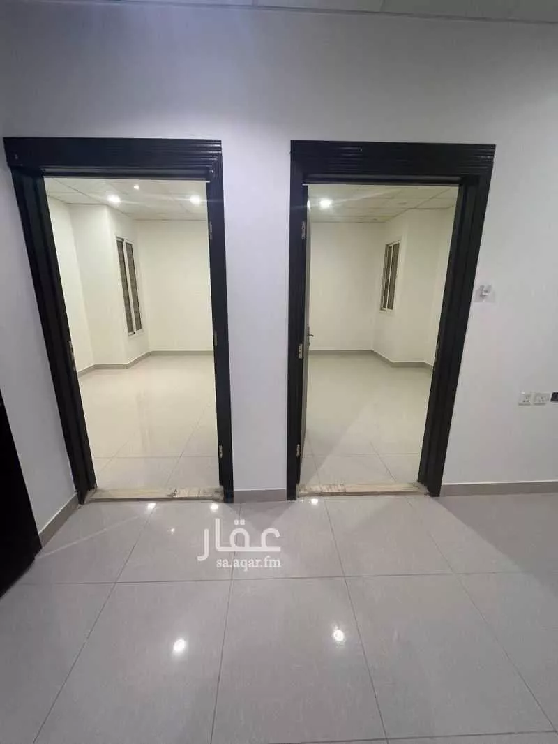 مكتب 900 م² في ظهرة لبن 4