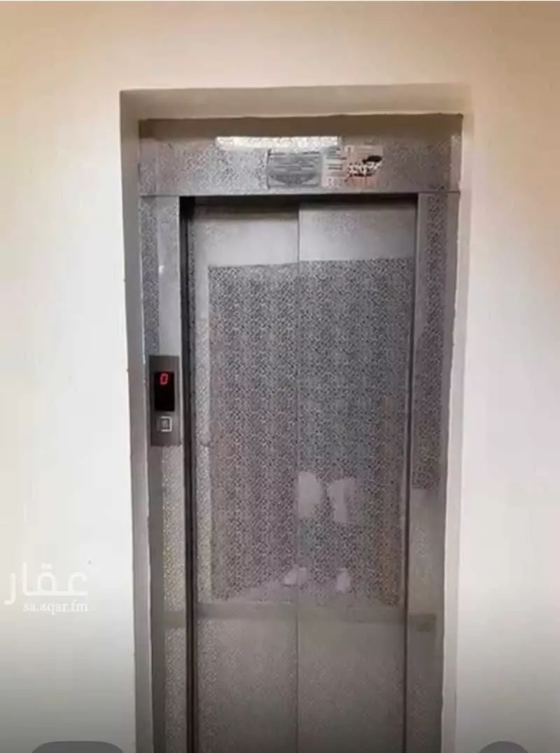 عمارة 825 م² في النخيل 8