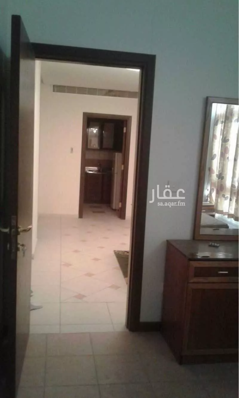 شقة 4 غرف في المرسلات 1