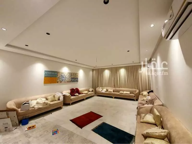 7 bedroom apartment in Al Safa 2