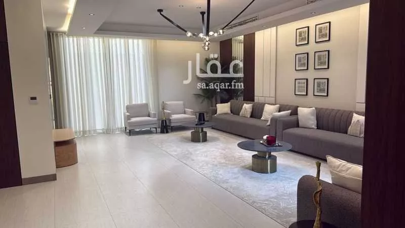 فيلا 5 غرف في السيف 3