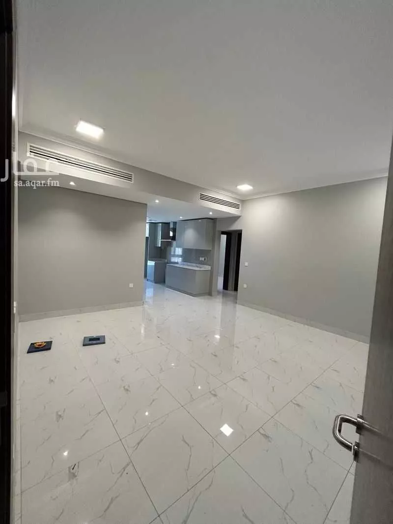 3 bedroom apartment in Al Rawabi 5