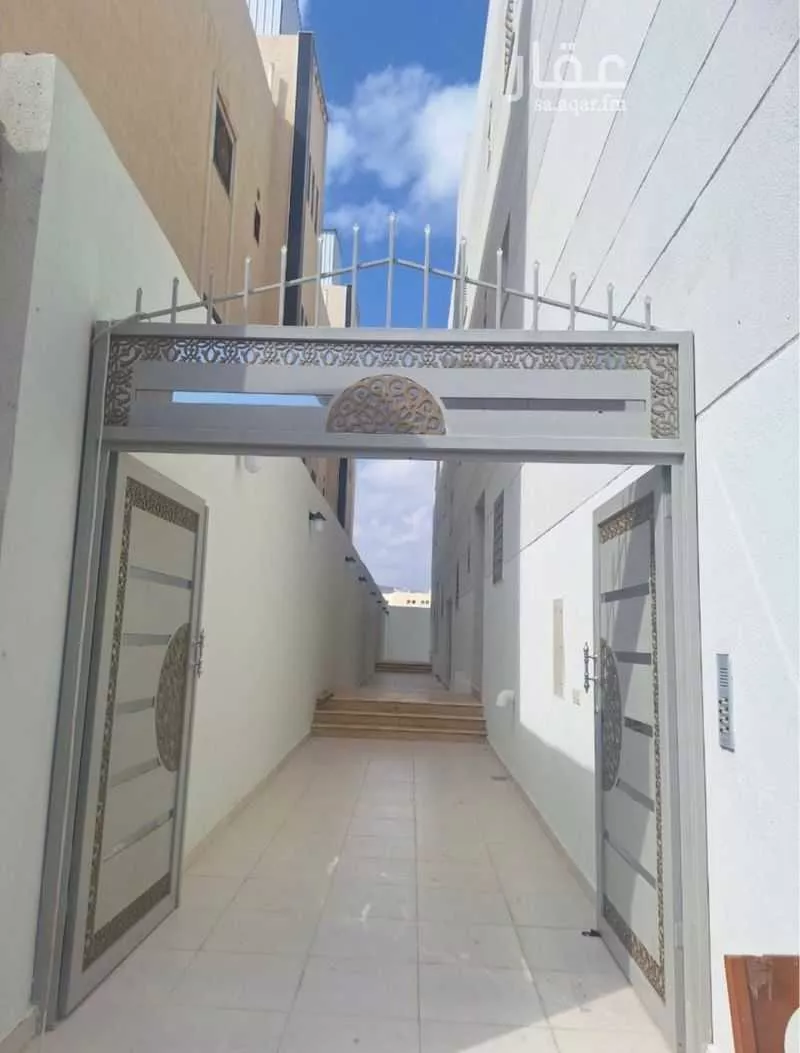 شقة 5 غرف في الجامعة 2