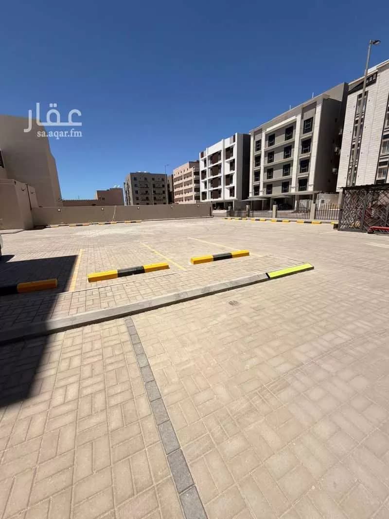 محل 1644 م² في الفردوس 16