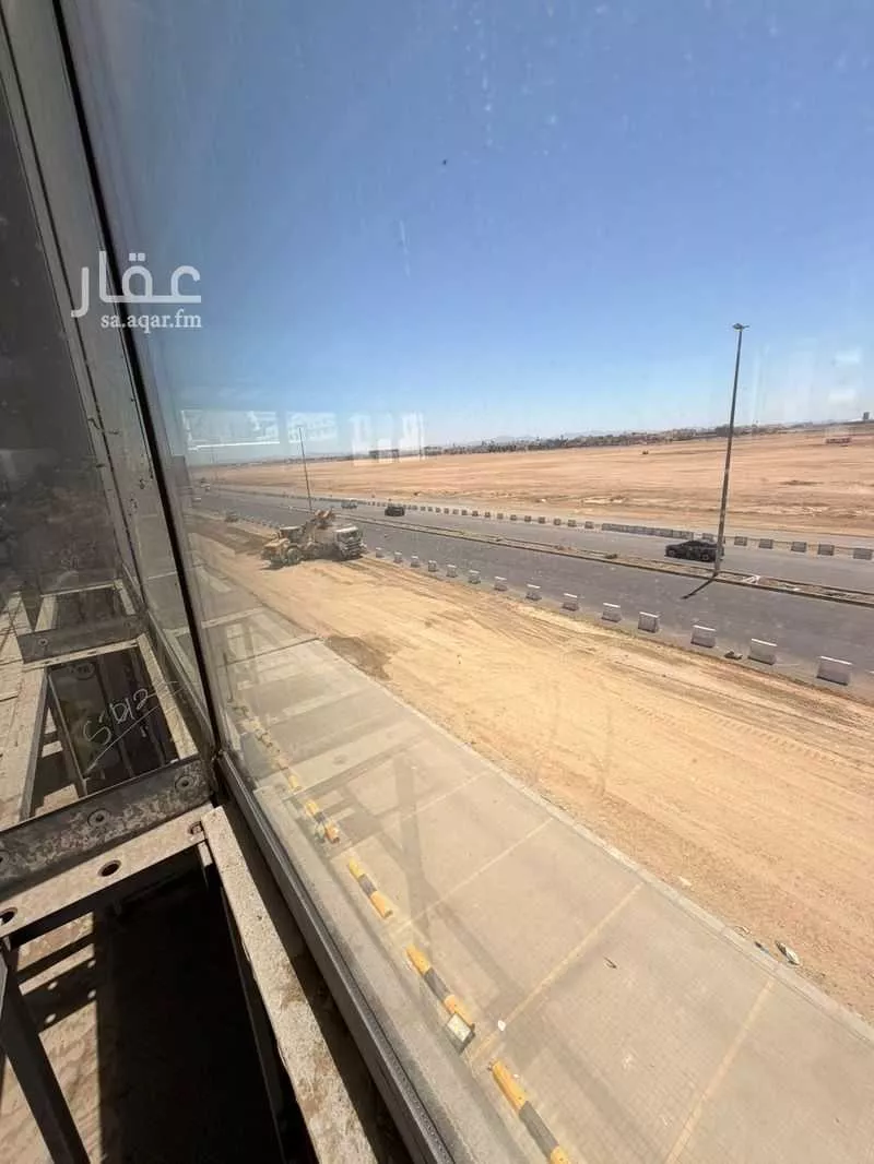 محل 1644 م² في الفردوس 7