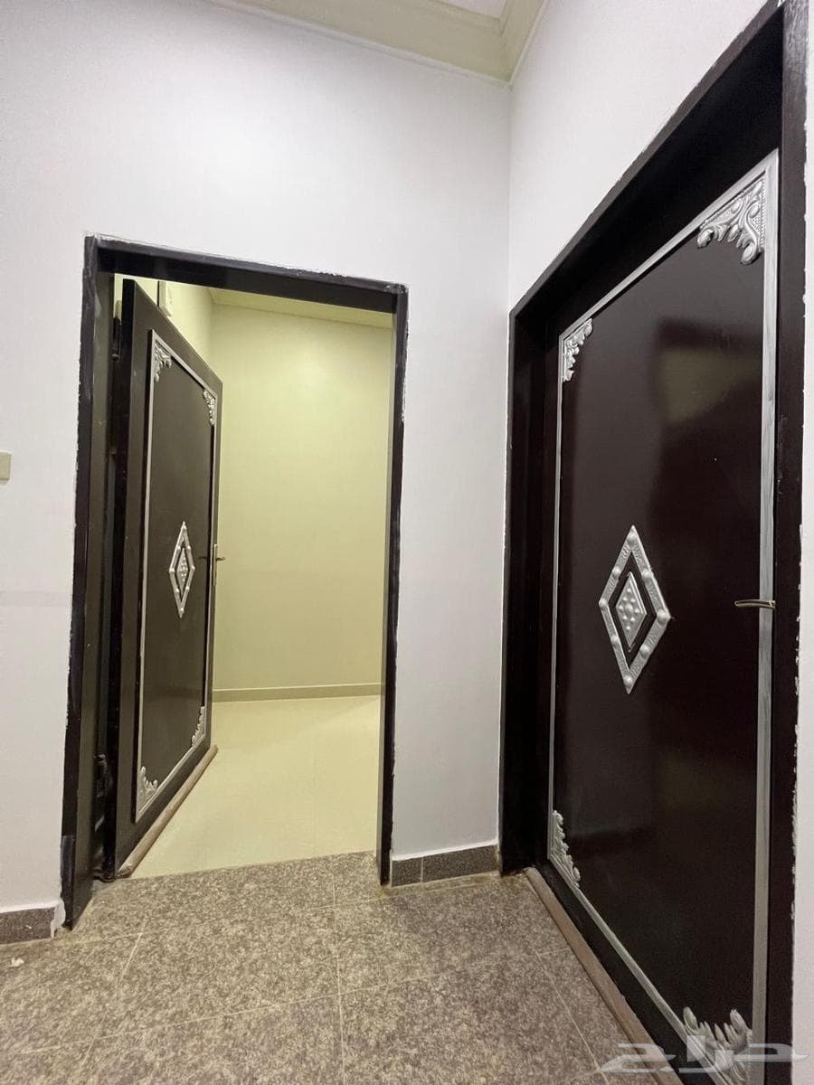 شقة 3 غرف في المهدية 12