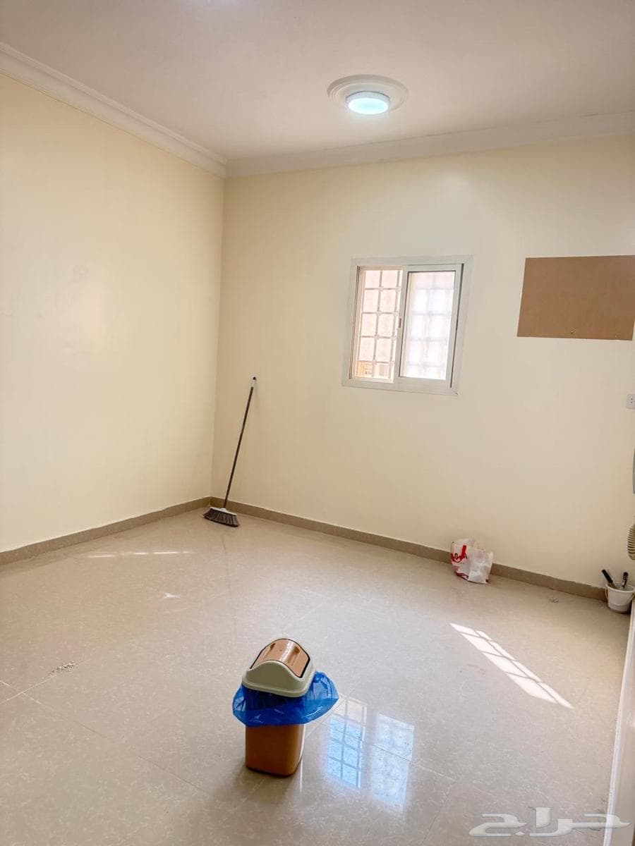 شقة 3 غرف في الجنادرية 2