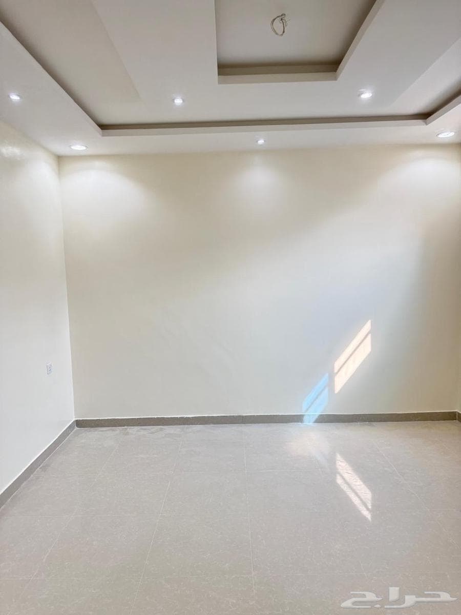 شقة 3 غرف في الجنادرية 3