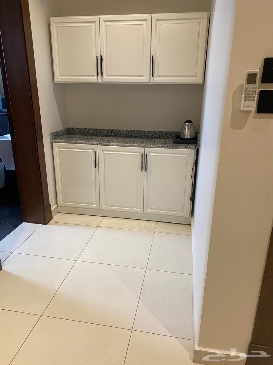 شقة 1 غرف في العارض 1