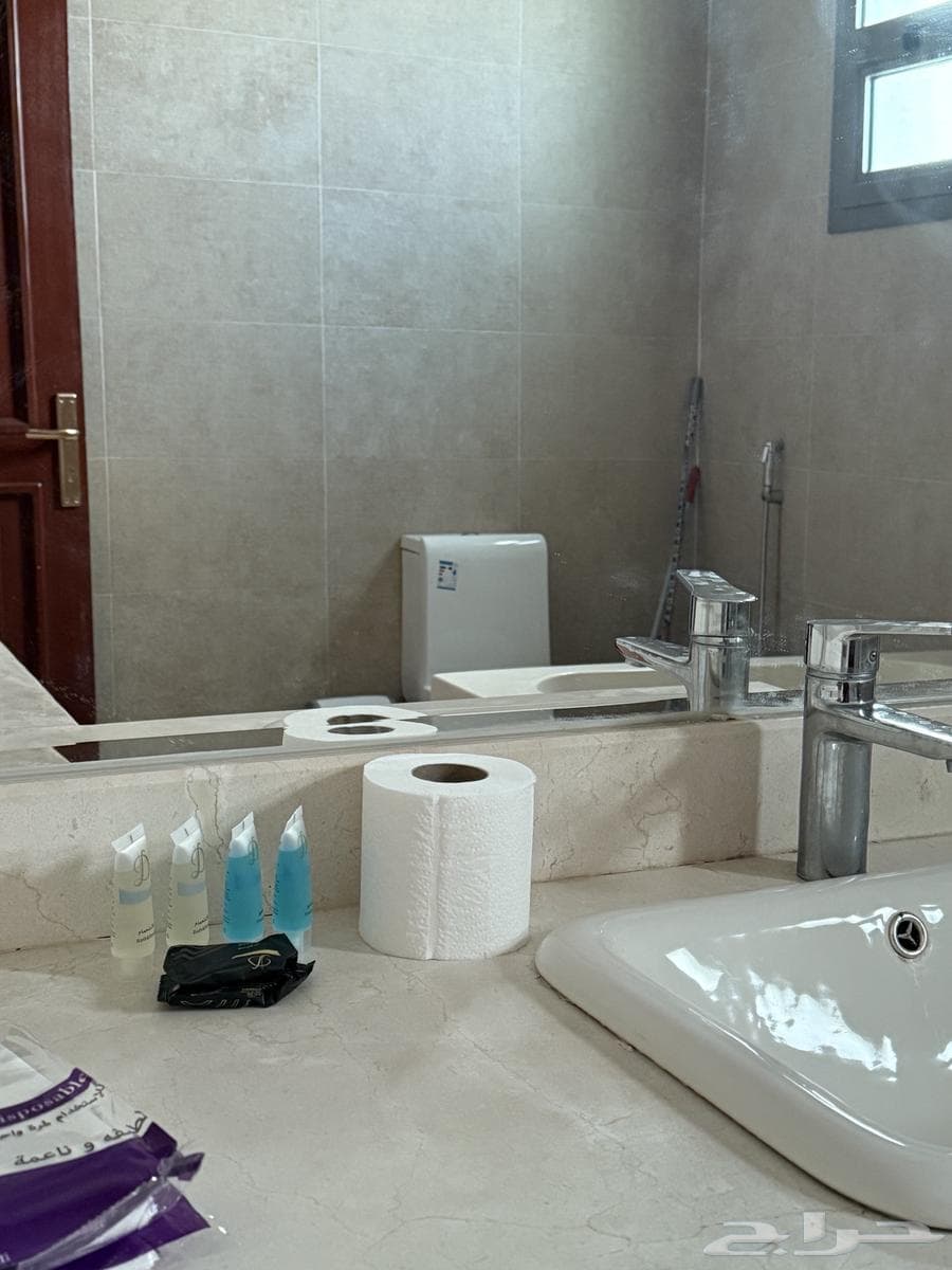 شقة 3 غرف في النرجس 11