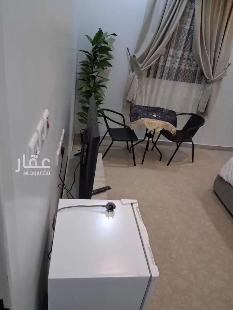 شقة 1 غرف في الرمال 3