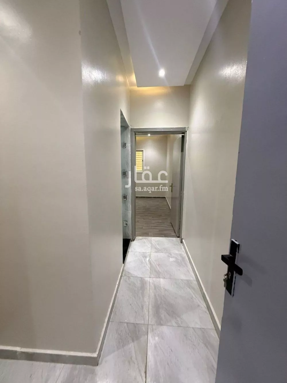 شقة 1 غرف في العقيق 6