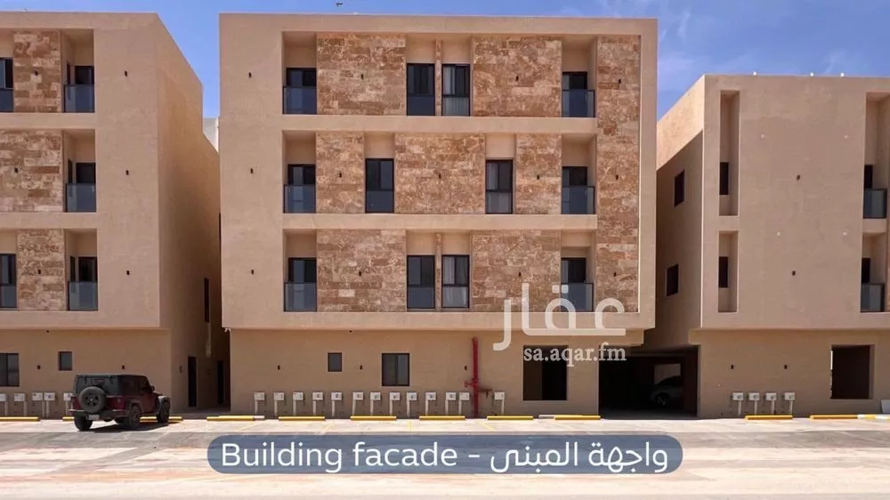 3 bedroom apartment in Al Maizilah 1