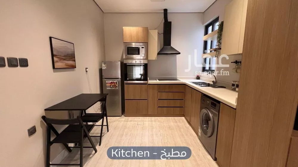3 bedroom apartment in Al Maizilah 6