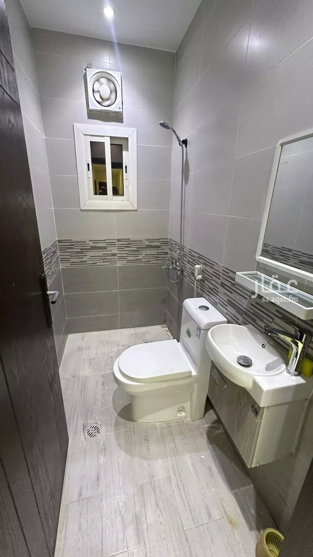 5 bedroom apartment in Al Rabwa 8