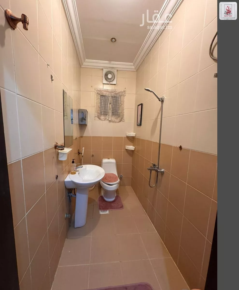 4 bedroom apartment in Al Marwa 2