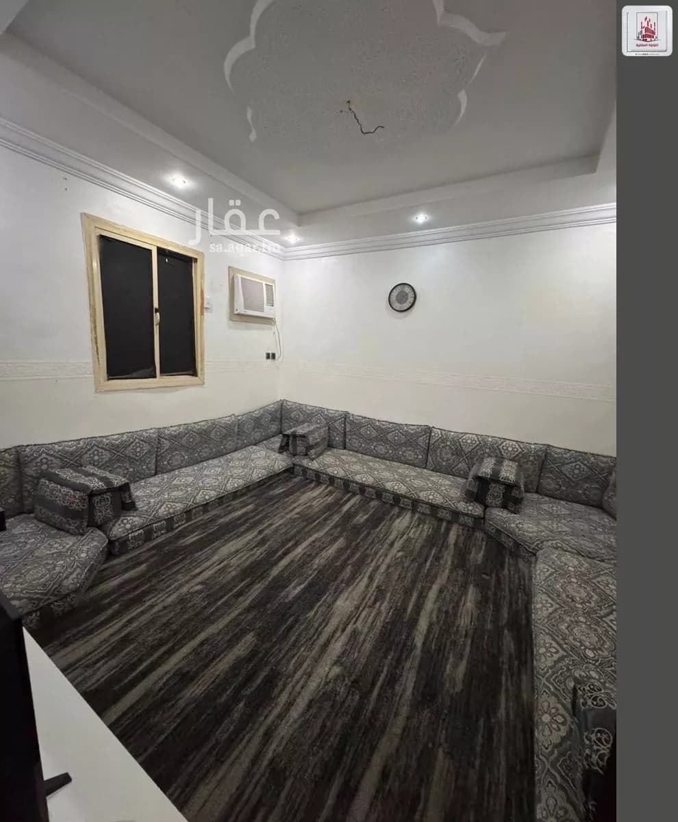 4 bedroom apartment in Al Marwa 5