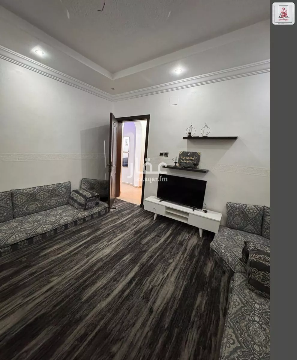 4 bedroom apartment in Al Marwa 8