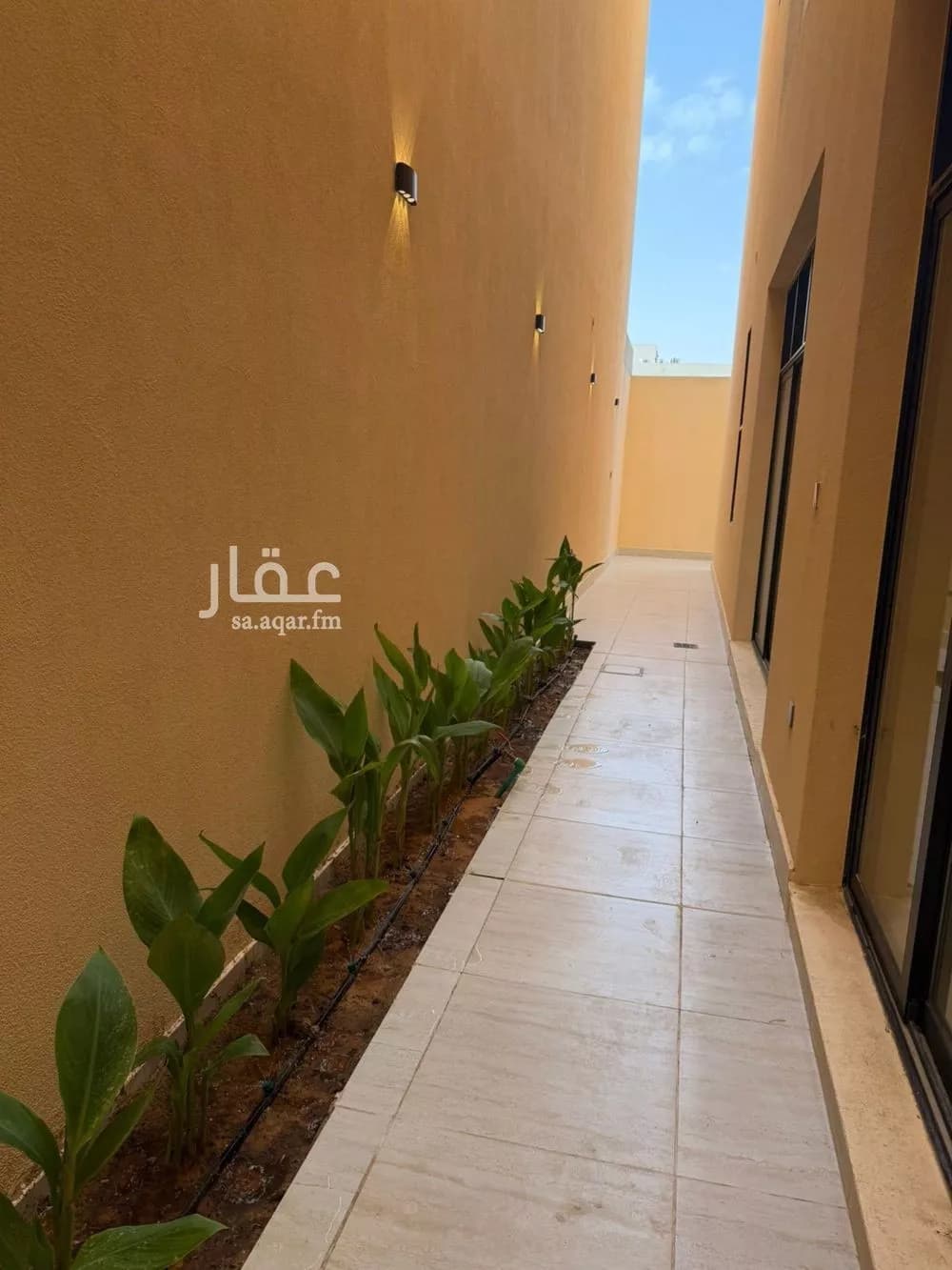 شقة 3 غرف في الرمال 11