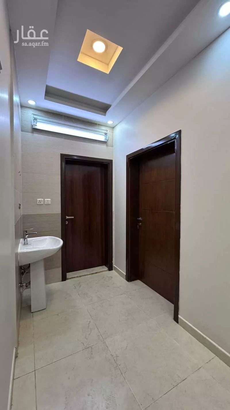 شقة 4 غرف في الهدا 8